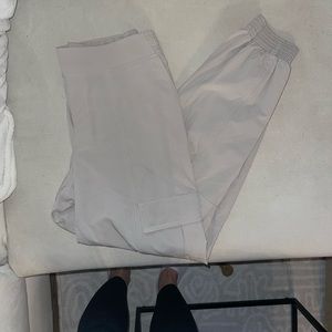 Athleta Cargo Style Pants